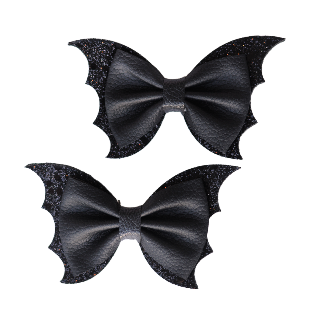 Bat Bow Pigtail Set