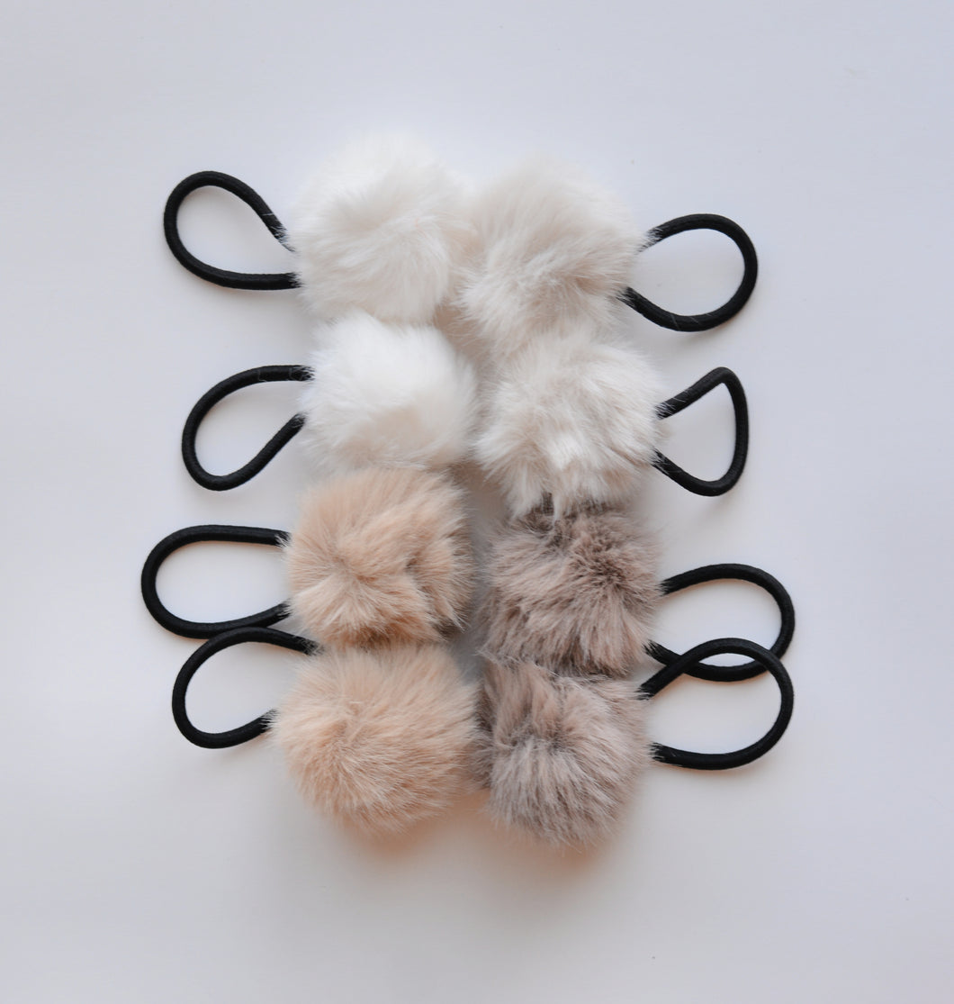 Fuzzy Pom Pom Ponytail Set (Neutrals)