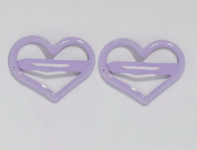 Load image into Gallery viewer, Large Open Heart Snap Clips (Pink or Purple)
